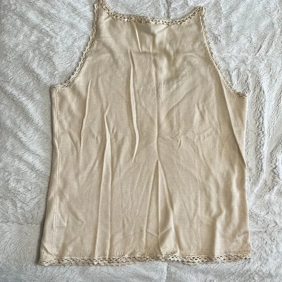 Lauren Ralph Lauren cami, size M - Picture 3 of 9
